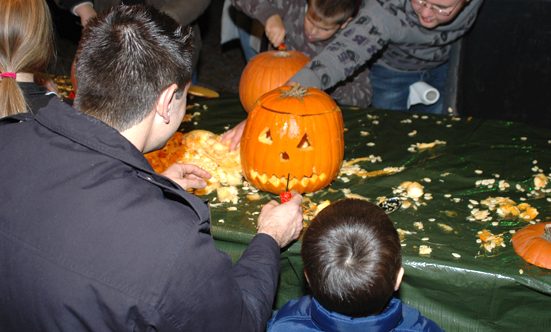 2008-10-31 Halloween-Party im Taborpark
 08Hallo_DSC_0009.jpg