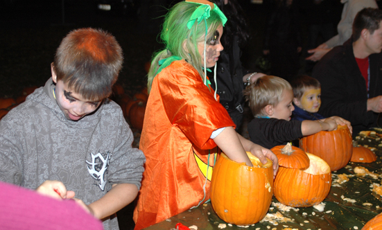 2008-10-31 Halloween-Party im Taborpark
 08Hallo_DSC_0010.jpg