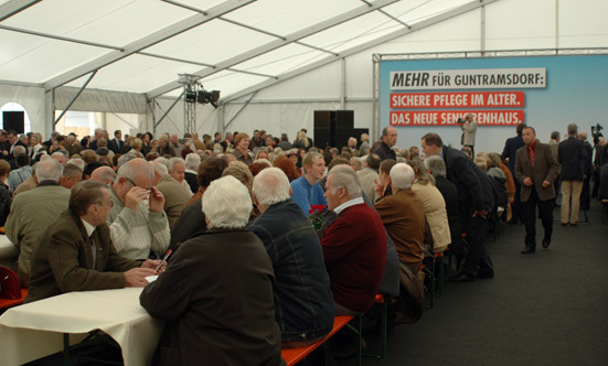 2009-10-26 Erffnung Seniorenhaus-Guntramsdorf
 09Okt26_DSC_0041.jpg