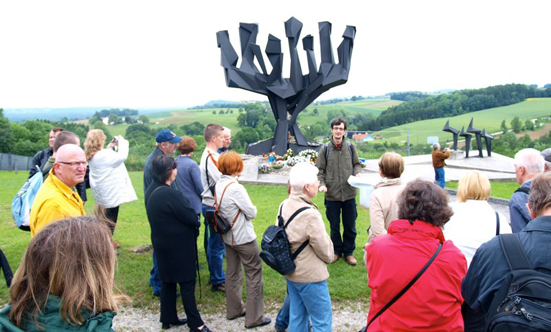 2009-05-16 Gedenkfahrt nach Mauthausen 2009
 09gedenk_P5161261.jpg