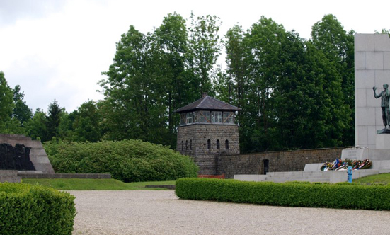 2009-05-16 Gedenkfahrt nach Mauthausen 2009
 09gedenk_P5161302.jpg