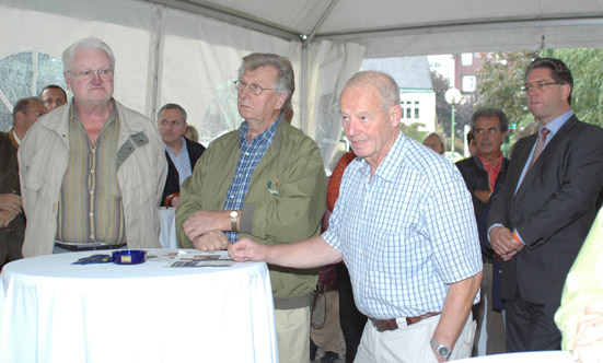2009-10-09 Infoveranstaltung zum Projekt Rathausplatz
 09porrInfo_DSC_0028.jpg