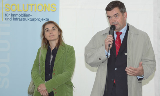 2009-10-09 Infoveranstaltung zum Projekt Rathausplatz
 09porrInfo_DSC_0035.jpg