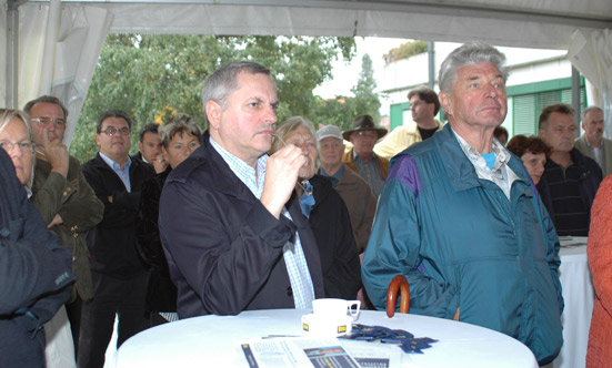 2009-10-09 Infoveranstaltung zum Projekt Rathausplatz
 09porrInfo_DSC_0039.jpg