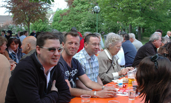 2010-05-01 1. Mai-Feier
 10Mai1_DSC_0075.jpg