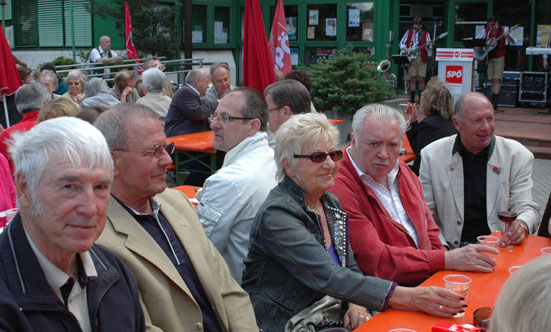 2010-05-01 1. Mai-Feier
 10Mai1_DSC_0080.jpg