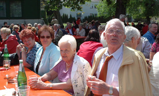 2010-05-01 1. Mai-Feier
 10Mai1_DSC_0092.jpg