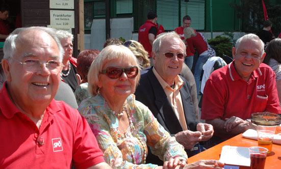 2010-05-01 1. Mai-Feier
 10Mai1_DSC_0097.jpg