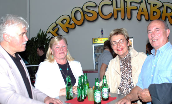 2010-09-24 Erffnung Froschfabrik
 10froschfabrik_DSC_0037.jpg