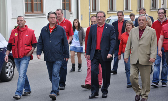 2011-05-01 1. Mai Kundgebung
 11Mai_DSC_0010.jpg