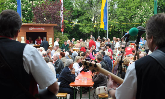 2011-05-01 1. Mai Kundgebung
 11Mai_DSC_0065.jpg