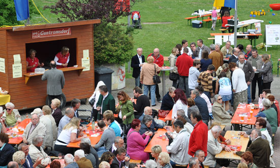 2011-05-01 1. Mai Kundgebung
 11Mai_DSC_0069.jpg