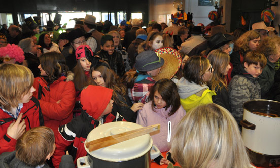 2011-03-08 Fasching Dienstag im Rathaus
 11fasching_DSC_0065.jpg