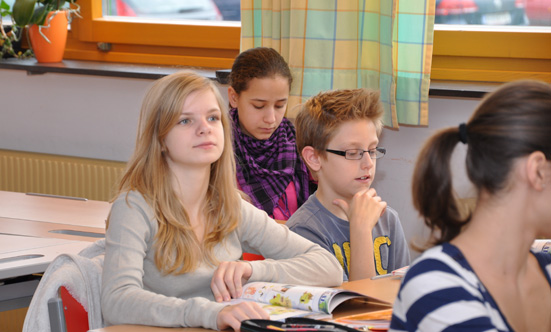 2012-11-24 Neue Mittelschule
 12NMSoffeneTuer_DSC_0039.jpg