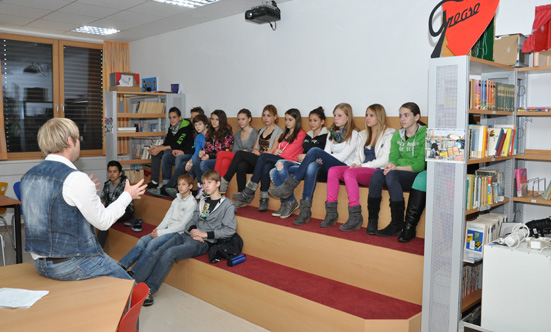 2012-11-24 Neue Mittelschule
 12NMSoffeneTuer_DSC_0041.jpg