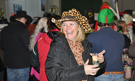 2012-02-21 Faschingdienstag im Rathaus
 12fasching_166.jpg