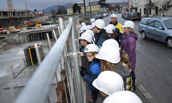 2013-01-09 Besuch der Baustelle Rathaus.Viertel
 13baustelle_DSC_0008.jpg