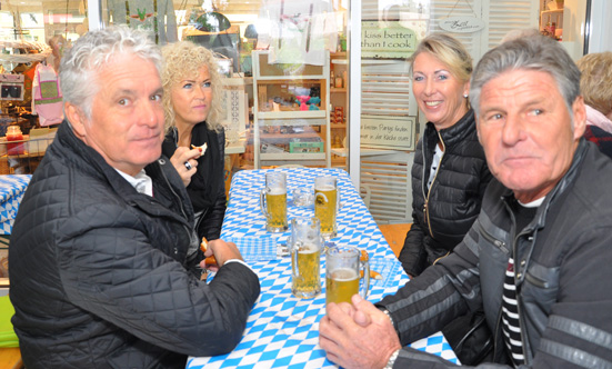 2015-09-26 Wies`n Fest zur Rathausplatz-Erffnung
 15WiesnGaudi_DSC_0063.jpg