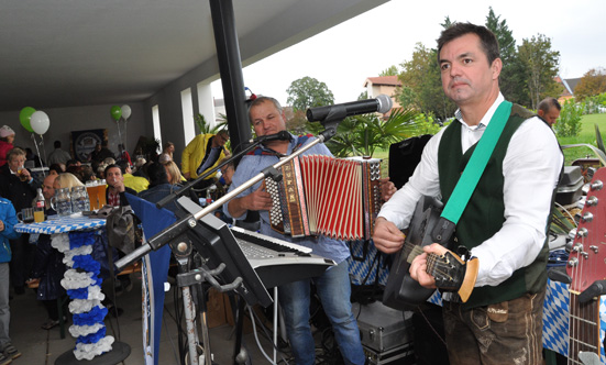 2015-09-26 Wies`n Fest zur Rathausplatz-Erffnung
 15WiesnGaudi_DSC_0077.jpg