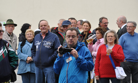 2015-09-26 Wies`n Fest zur Rathausplatz-Erffnung
 15WiesnGaudi_DSC_0162.jpg