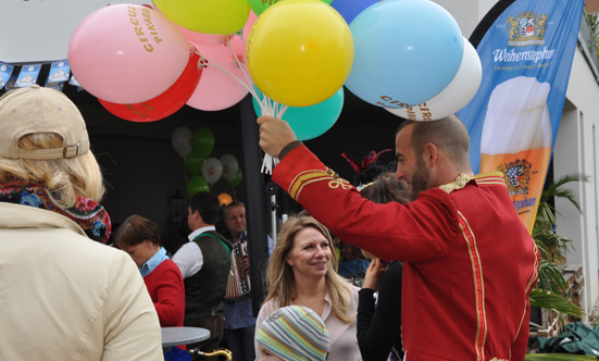 2015-09-26 Wies`n Fest zur Rathausplatz-Erffnung
 15WiesnGaudi_DSC_0167.jpg