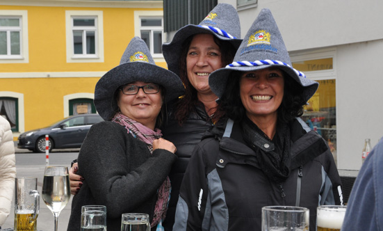 2015-09-26 Wies`n Fest zur Rathausplatz-Erffnung
 15WiesnGaudi_DSC_0256.jpg