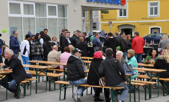 2015-09-26 Wies`n Fest zur Rathausplatz-Erffnung
 15WiesnGaudi_DSC_0271.jpg