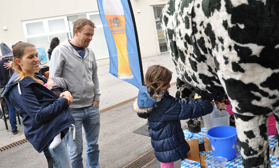 2015-09-26 Wies`n Fest zur Rathausplatz-Erffnung
 15WiesnGaudi_DSC_0310.jpg