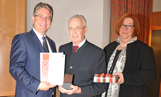 2016-10-26 Feier zum Nationalfeiertag
 16Okt26_Ehrung_DSC_0070s_Kossina.jpg
