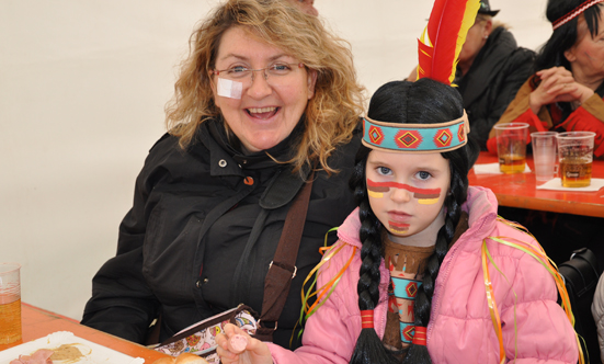 Faschingsparty beim Rathaus
 17fasching_DSC_0346.jpg