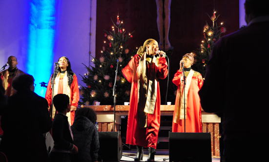 2016-12-11 Stella Jones u. Gruppe - Gospelkonzert
 17gospel_DSC_0043.jpg