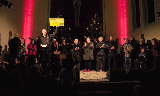 2016-12-11 Stella Jones u. Gruppe - Gospelkonzert
 17gospel_DSC_0074.jpg