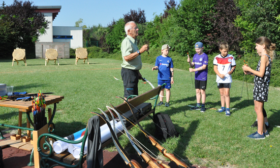 2019-06-25 Schulsporttage in der Volksschule II
 19VSIIVereine_DSC_0032.jpg