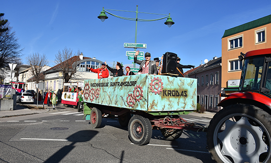 Faschingsparty beim Rathaus
 23Fasching_DSC_7399.jpg