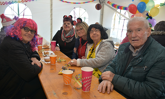 Faschingsparty beim Rathaus
 23Fasching_DSC_7525.jpg