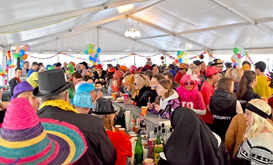Faschingsparty beim Rathaus
 23Fasching_DSC_7538.jpg