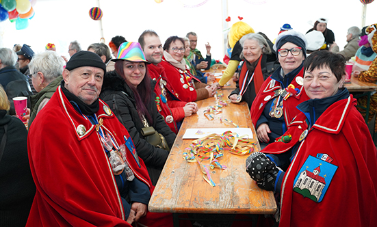 2024-02-13 Faschingdienstag vor dem Rathaus
 24fasching_DSC09545.jpg