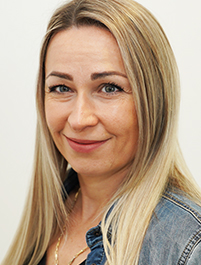 TOMCIKOVA Gabriela